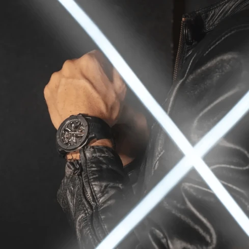 Мъжки ръчен часовник с кварцов механизъм - корпус от Стомана - Каучук - цвят Черен