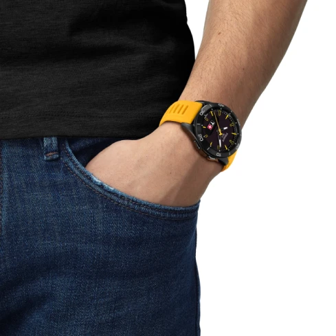 Мъжки ръчен часовник с кварцов механизъм - корпус от Титан - Текстил - цвят Черен Жълт