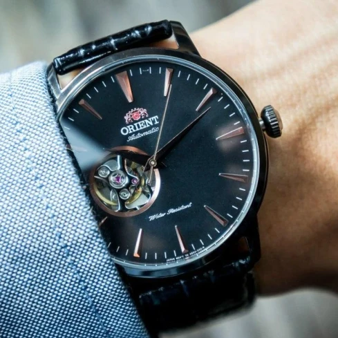 Мъжки ръчен часовник с автоматичен механизъм - корпус от Стомана - Естествена кожа - цвят Черен Черен