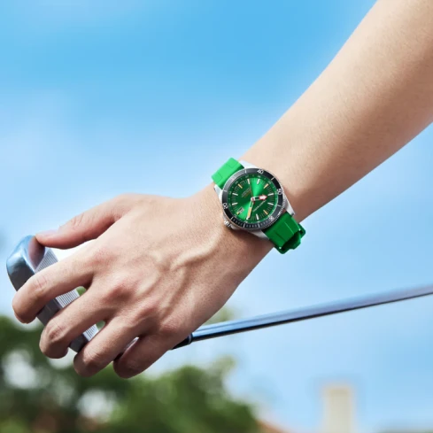 Мъжки ръчен часовник с автоматичен механизъм - корпус от Стомана - Каучук - цвят Зелен