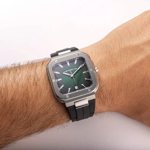 Мъжки ръчен часовник с кварцов механизъм - корпус от Стомана - FKM - цвят Зелен