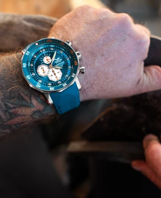 Vostok Europe YM86-620A636 Lunokhod - Унисекс ръчен часовник с кварцов механизъм - корпус от Стомана - Естествена кожа - цвят Син