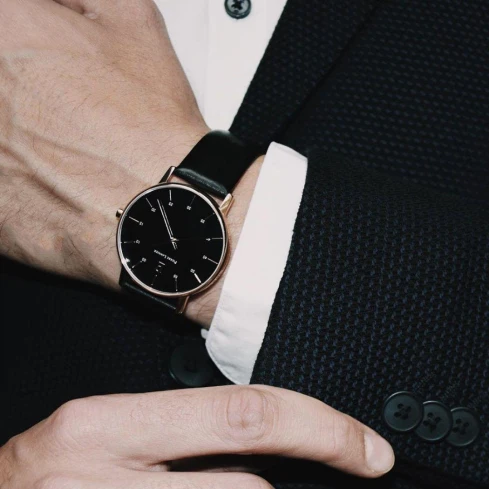 Мъжки ръчен часовник с кварцов механизъм - корпус от Стомана - Естествена кожа - цвят Черен Черен