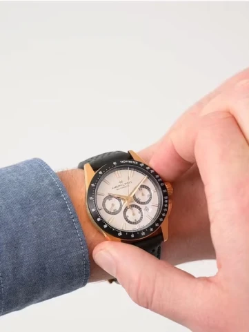 Мъжки ръчен часовник с автоматичен механизъм - корпус от Стомана - Естествена кожа - цвят Бежов Черен