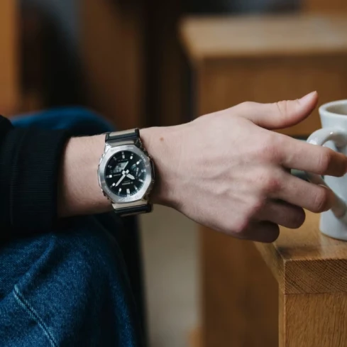 Мъжки ръчен часовник с кварцов механизъм - корпус от Полимер - Текстил - цвят Черен