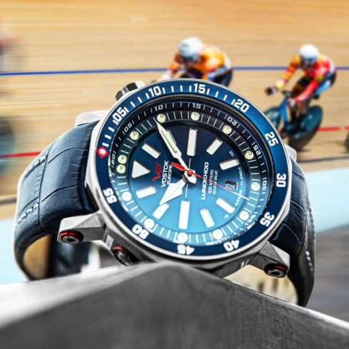 Мъжки ръчен часовник с автоматичен механизъм - корпус от Стомана - Силиконова каишка - цвят Син Син