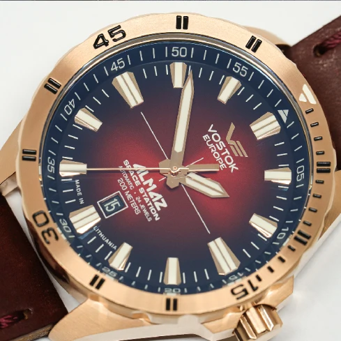 Мъжки ръчен часовник с автоматичен механизъм - корпус от Стомана - Естествена кожа - цвят Червен Червен