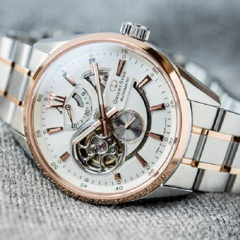 Мъжки ръчен часовник с автоматичен механизъм - корпус от Стомана - Стоманена верижка - цвят Скелетон Сив