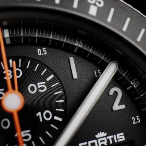 Мъжки ръчен часовник с автоматичен механизъм - корпус от Стомана - Каучук - цвят Черен Черен