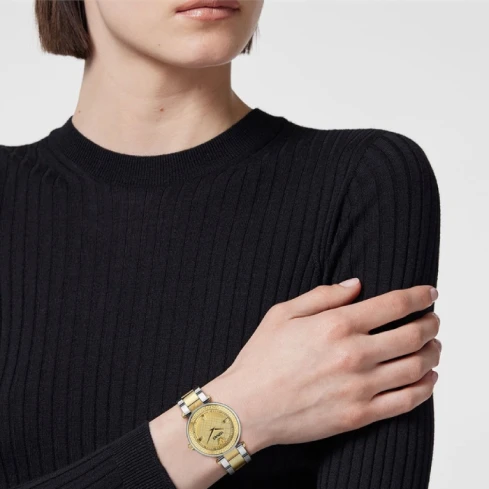 Дамски ръчен часовник с кварцов механизъм - корпус от Стомана - Стоманена верижка - цвят Злато Злато